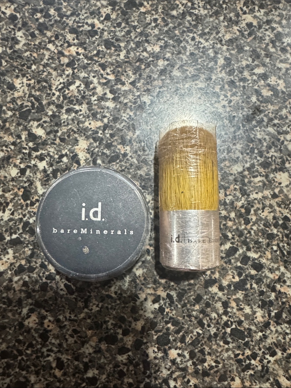 bareMinerals Yellow Baby Buki Brush and Mineral Powder Set .02 oz